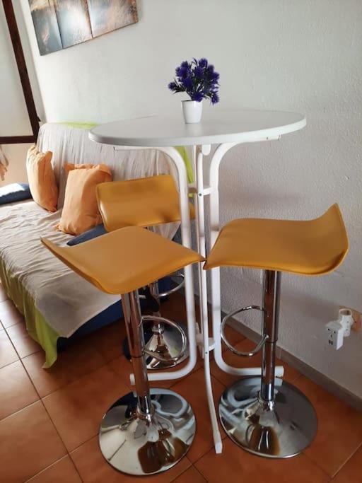 Apartment Los Locos Beach With Balcony And Wi-Fi 또레비에하 외부 사진