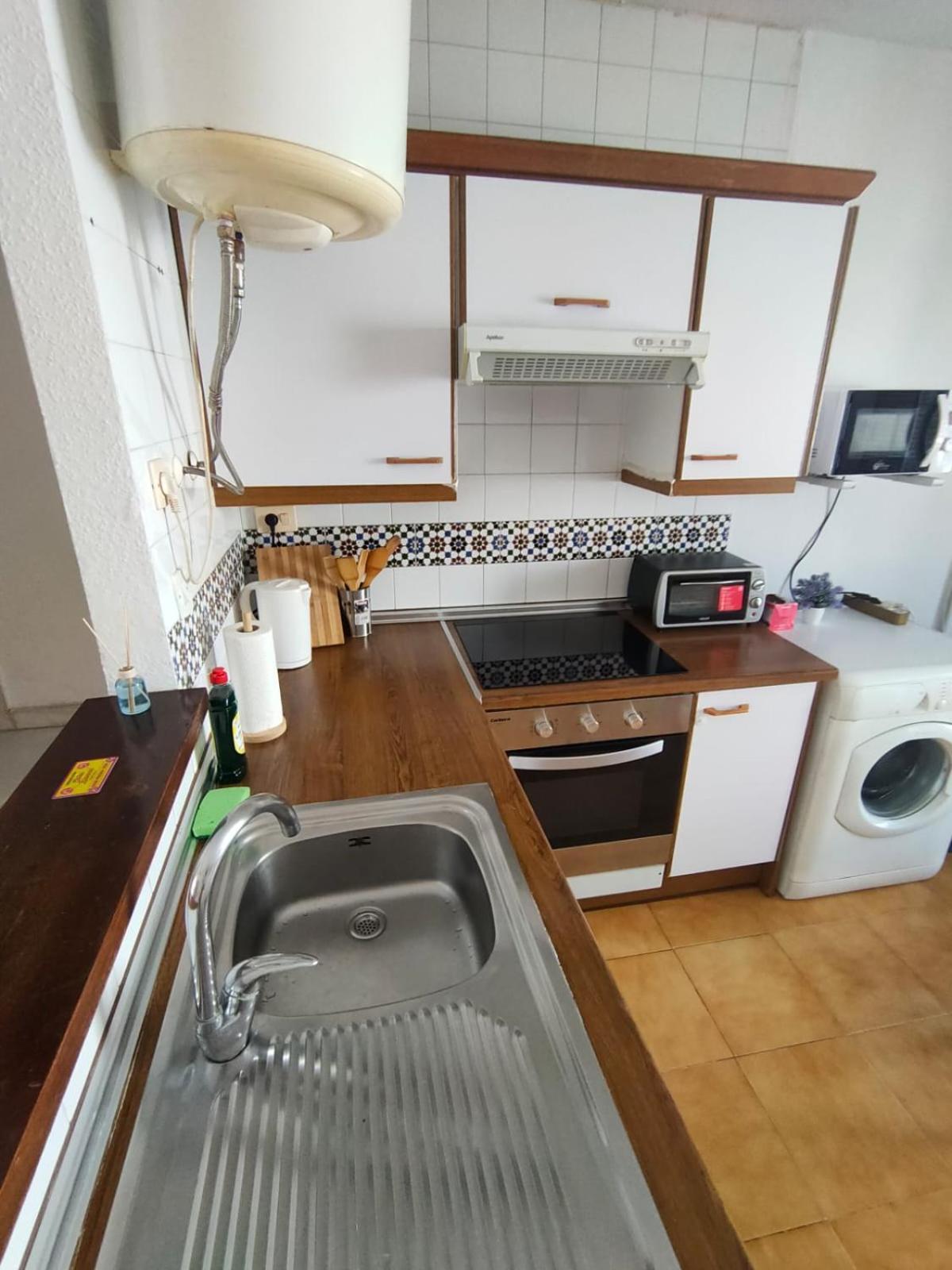 Apartment Los Locos Beach With Balcony And Wi-Fi 또레비에하 외부 사진